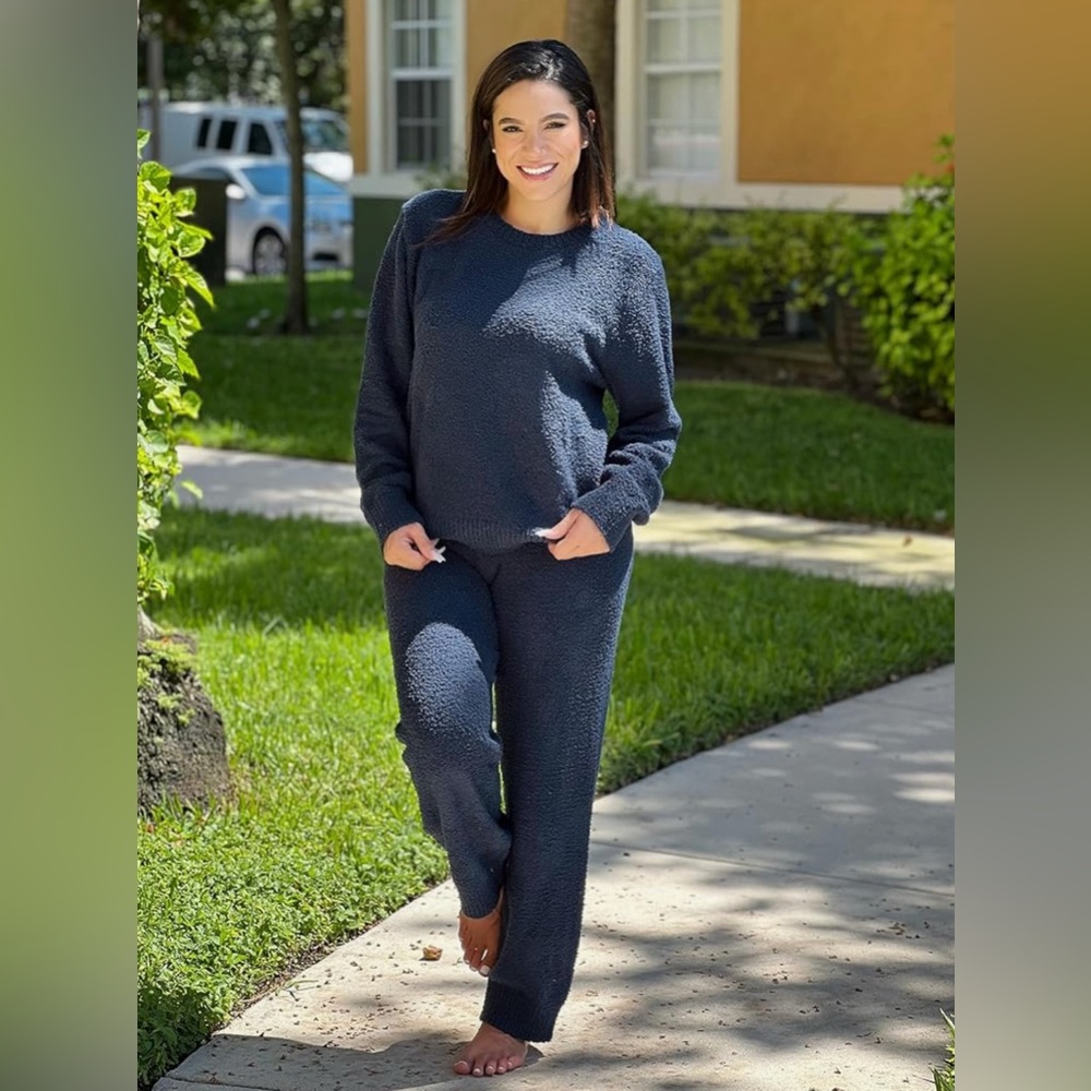 NWT Cozy Navy Lounge Set by Amazon Essentials . Fuzzy material